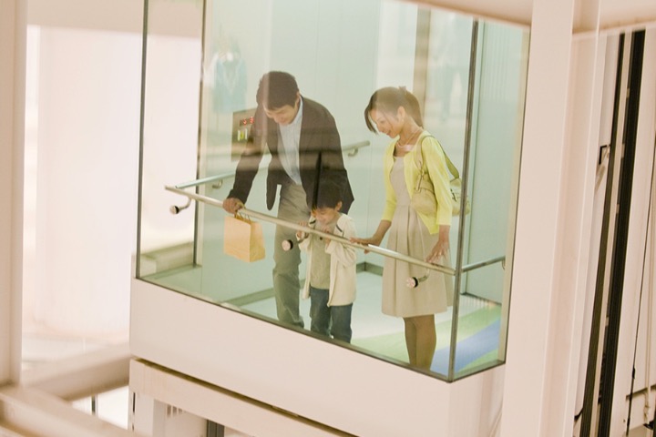 Child elevator